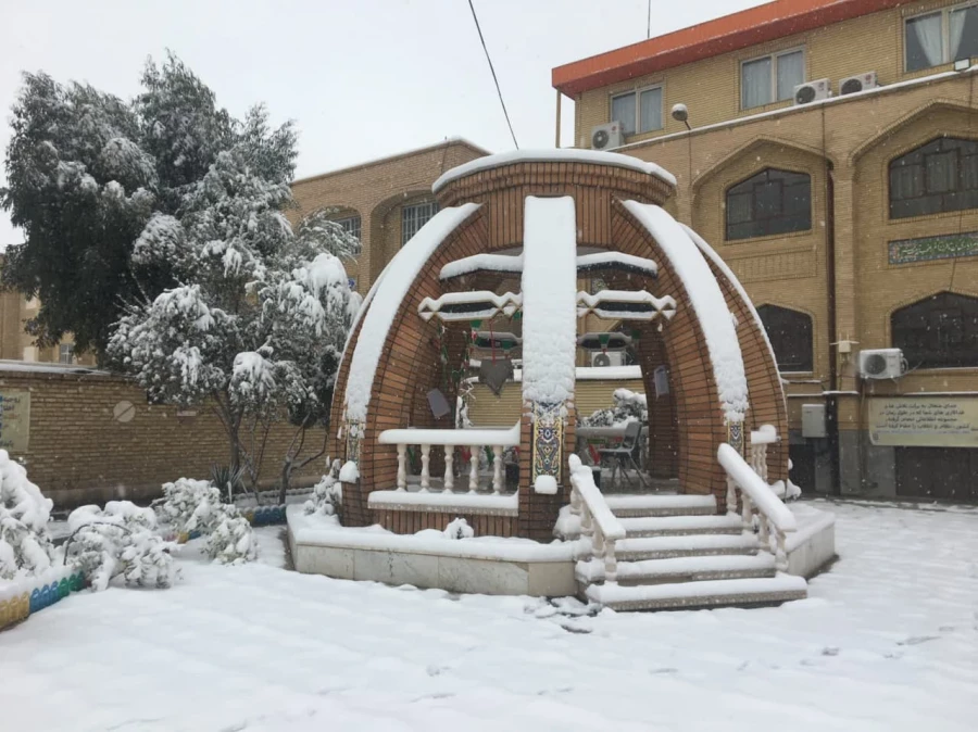 روز برفی در پردیس حضرت معصومه(س) 2