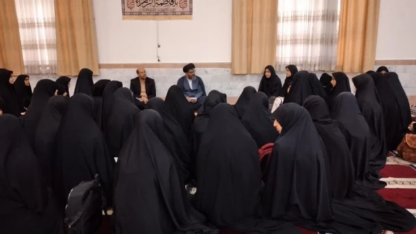 در نمازخانه ساختمان شماره 2 پردیس حضرت معصومه(س) برگزار شد: 

نشست صمیمی مدیر امور پردیس های دانشگاه فرهنگیان استان قم با دانشجومعلمان پردیس 2