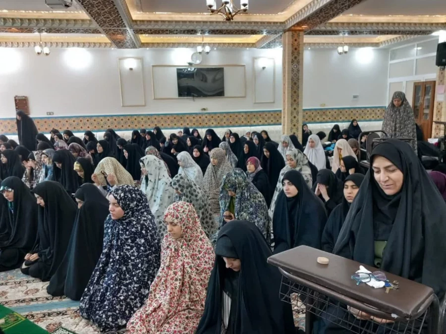 در نمازخانه پردیس حضرت معصومه(س) برگزار شد: 

آیین شکرگزاری  و دعاخوانی جهت پیروزی رزمندگان اسلام و نابودی اسرائیل 2