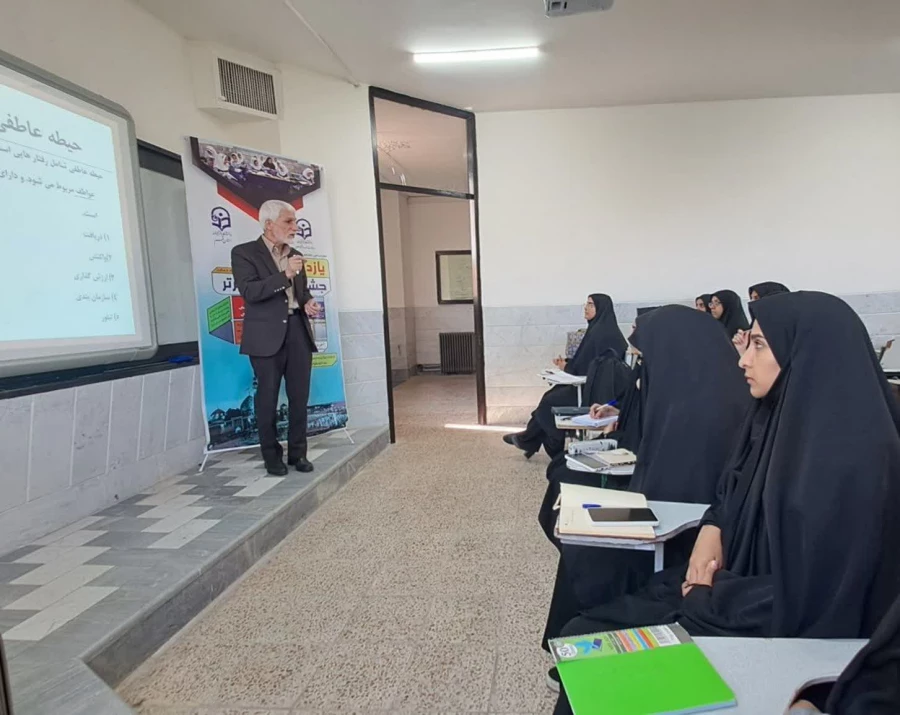 برگزاری سومین کارگاه ویژه دانشجومعلمان شرکت کننده در جشنواره تدریس برتر دانشگاه فرهنگیان 6