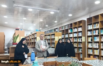 با حضور مهدی محمدی عضو هیأت علمی دانشگاه قم برگزار شد: 

جلسه روش های ارتقا و کیفیت بخشی خدمات کتابخانه پردیس حضرت معصومه(س)