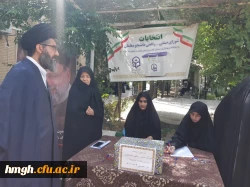 بازدید مدیر امور پردیس های دانشگاه فرهنگیان استان قم از روند برگزاری انتخابات شورای صنفی پردیس حضرت معصومه(س) 2