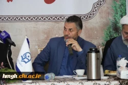 با حضور رییس و هیأت رییسه دانشگاه فرهنگیان و اعضا برگزار گردید: 

ششمین جلسه هیأت امنای دانشگاه فرهنگیان استان قم 2