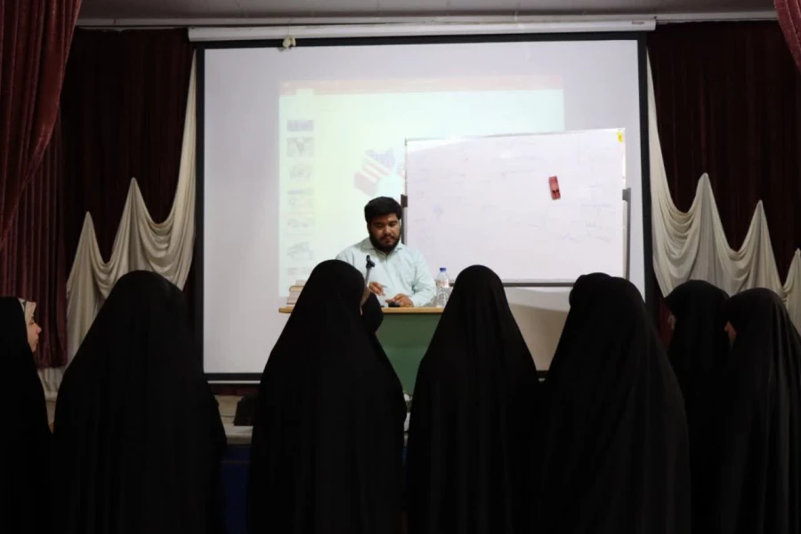 برگزاری اولین دوره علمی-بصیرتی «میثاق»  4