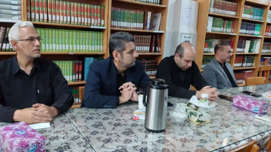 مراسم تکریم و معارفه معاون امور دانشجویی و توسعه منابع پردیس حضرت معصومه(س)  2