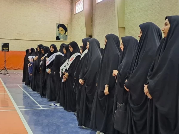 برگزاری برنامه های ورزشی متنوع به مناسبت هفته تربیت بدنی 4