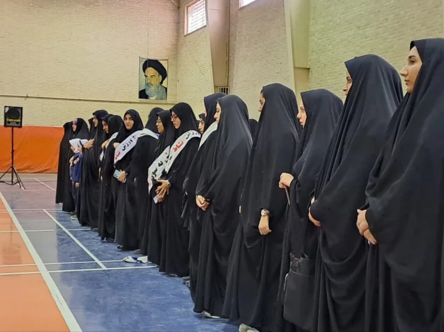 برگزاری برنامه های ورزشی متنوع به مناسبت هفته تربیت بدنی 4