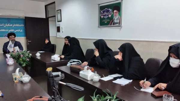 با حضور مدیر امور پردیس های دانشگاه فرهنگیان استان قم برگزار شد: 

جلسه شورای سرپرستان پردیس حضرت معصومه(س) 2