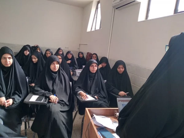 برگزاری سلسله کارگاه های طرح جامع پیشگیری از آسیبهای اجتماعی: کارگاه «حل مسأله و تصمیم گیری مؤثر» 2