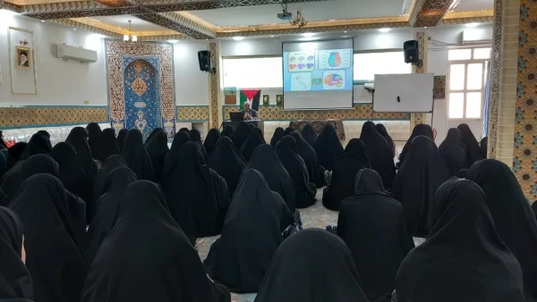 به مناسبت هفته کتاب و کتابخوانی برگزار شد: 

کارگاه «کلاس مغز محور»  2