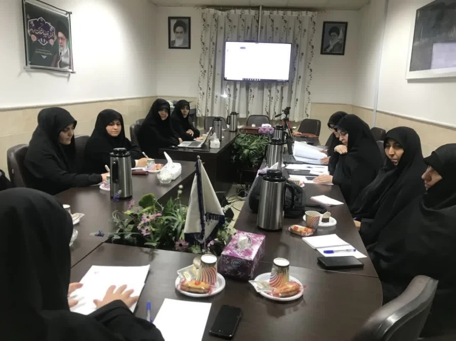 برگزار شد: 

جلسه اعضای هیئت علمی پردیس حضرت معصومه (س) 2