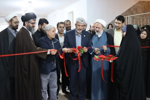 با حضور رجبعلی برزوئی در قم افتتاح شد:

سرای دانشجویی حاج سید محمد منتظری پردیس حضرت معصومه(س) - فاز دو 2