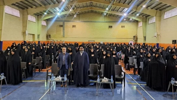 با حضور مدیر امور پردیس های دانشگاه فرهنگیان قم برگزار شد: 

آیین گرامیداشت روز دانشجو در پردیس حضرت معصومه(س) 2