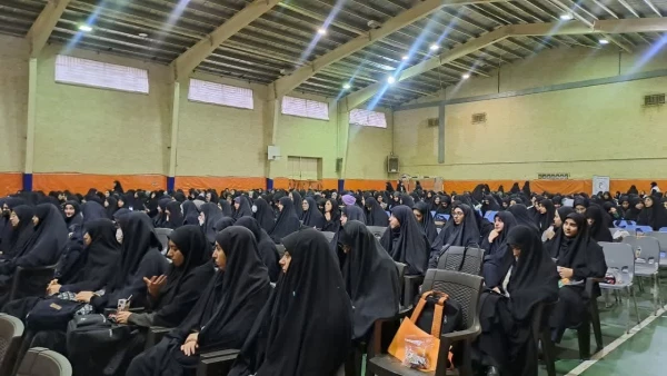 با حضور مدیر امور پردیس های دانشگاه فرهنگیان قم برگزار شد: 

آیین گرامیداشت روز دانشجو در پردیس حضرت معصومه(س) 2