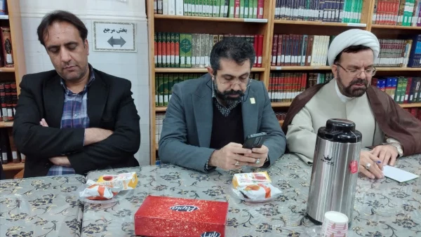برگزار شد: 

نشست سرپرست دانشگاه فرهنگیان استان قم با کارکنان پردیس حضرت معصومه(س) 2