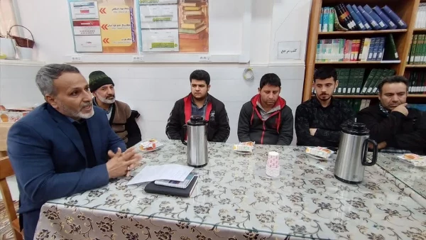 برگزار شد: 

نشست سرپرست دانشگاه فرهنگیان استان قم با کارکنان پردیس حضرت معصومه(س) 2