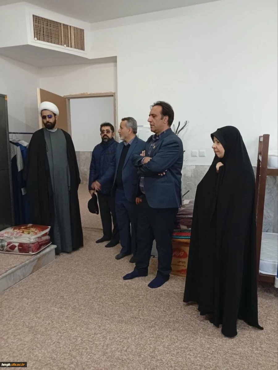 بازدید مشاور اجتماعی استاندار قم از پردیس حضرت معصومه(س) 2