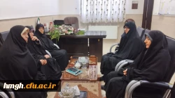 برگزار شد: 

جلسه مدیران گروه های آموزشی و رییس پردیس حضرت معصومه(س) 2