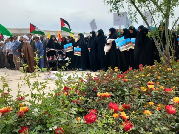 شرکت کارکنان و دانشجومعلمان پردیس حضرت معصومه(س) در اجتماع بزرگ دانشجویان قم جهت حمایت از مردم مظلوم غزه 2