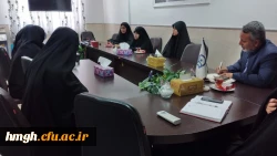 با حضور مسؤولان پردیس حضرت معصومه(س) برگزار شد: 

جلسه شورای صنفی   2