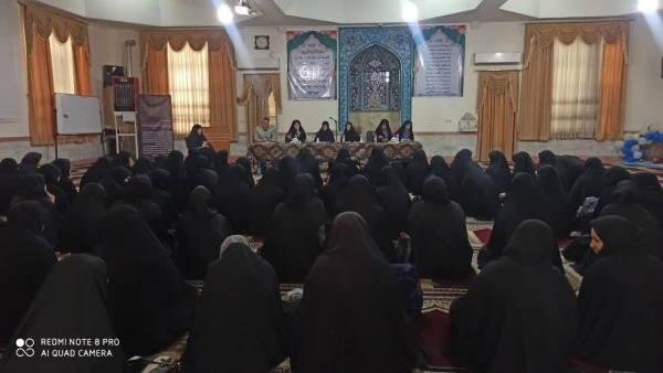 به مناسبت هفته سرآمدی آموزش در ساختمان شماره 2 پردیس حضرت معصومه(س) برگزار شد: 

نشست صمیمی مسؤولان پردیس حضرت معصومه(س) با دانشجومعلمان 2