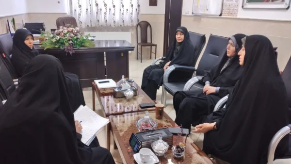 در پردیس حضرت معصومه(س) برگزار شد: 

جلسه شورای هماهنگی گروه های آموزشی 2