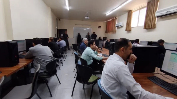 در پردیس حضرت معصومه(س) برگزار شد: 

آزمون الکترونیکی روانشناختی و درک مفاهیم قرآنی داوطلبان اعزام به مدارس خارج از کشور  2