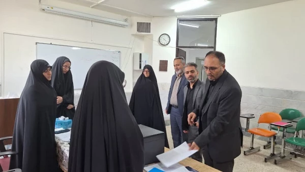 بازدید مسؤولین اداره کل آموزش و پرورش استان قم از فرآیند اجرای ارزیابی تکمیلی معرفی شدگان چند برابر ظرفیت ورود به دانشگاه فرهنگیان در پردیس حضرت معصومه(س) 2