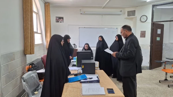 بازدید مسؤولین اداره کل آموزش و پرورش استان قم از فرآیند اجرای ارزیابی تکمیلی معرفی شدگان چند برابر ظرفیت ورود به دانشگاه فرهنگیان در پردیس حضرت معصومه(س) 2