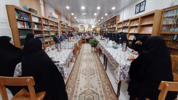 با حضور مسؤولان دانشگاه فرهنگیان استان قم برگزار شد: 

جلسه شورای اداری پردیس حضرت معصومه(س) 2